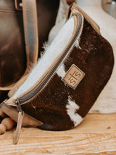 Load image into Gallery viewer, STS Belt Bag