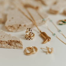 Load image into Gallery viewer, Brown & White Checkered Hoops