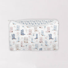 Load image into Gallery viewer, Daisy Boots Pastel Makeup Bag