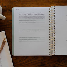 Load image into Gallery viewer, Christ in All of Scripture | Volume 4