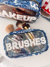 Load image into Gallery viewer, Brushes Med. - Blue Willow