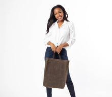 Load image into Gallery viewer, Waxed Canvas Market Tote