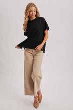 Load image into Gallery viewer, CREW NECK KNIT T-SHIRT