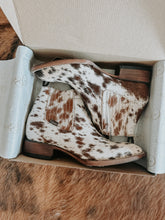 Load image into Gallery viewer, Stiefeld Boots sz11