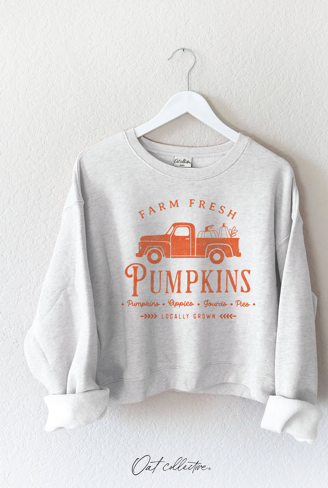 FARM FRESH PUMPKINS  Mid Graphic Sweatshirt