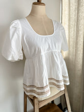Load image into Gallery viewer, Embroidered Trim Puff Top
