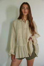 Load image into Gallery viewer, Woven Cotton Long Sleeve Top
