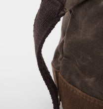 Load image into Gallery viewer, Waxed Dopp Kit
