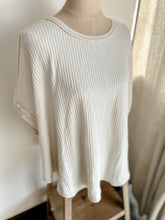 Load image into Gallery viewer, Khaki Oversized Top
