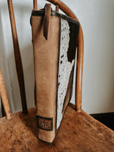 Load image into Gallery viewer, Cowhide Binder
