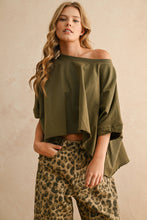 Load image into Gallery viewer, Classic Oversized Top
