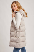 Load image into Gallery viewer, Hooded Zipper Down Vest
