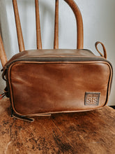 Load image into Gallery viewer, Tucson Shave Kit Double Zip
