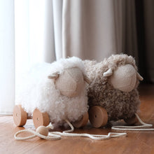 Load image into Gallery viewer, BELLA // pull-along sheep cream
