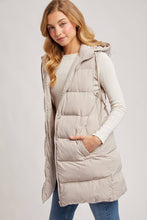 Load image into Gallery viewer, Hooded Zipper Down Vest
