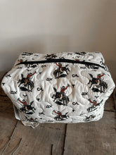 Load image into Gallery viewer, Lazy J Linen Makeup Bag
