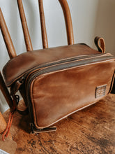 Load image into Gallery viewer, Tucson Shave Kit Double Zip
