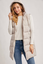 Load image into Gallery viewer, Hooded Zipper Down Vest
