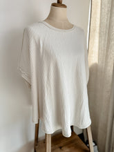 Load image into Gallery viewer, Khaki Oversized Top
