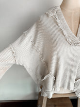 Load image into Gallery viewer, Khaki Collard Pullover

