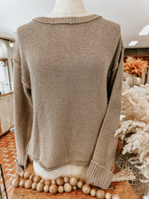 Load image into Gallery viewer, Hailee Sweater
