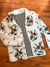 Load image into Gallery viewer, Lazy J Linen Quilt Jacket
