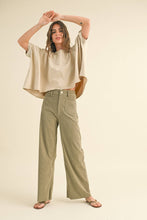 Load image into Gallery viewer, Classic Oversized Top
