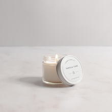 Load image into Gallery viewer, Vanilla Cake - Soy Wax Mason Jar Candle
