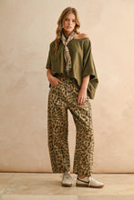 Load image into Gallery viewer, Classic Oversized Top
