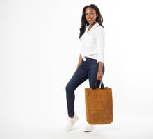 Load image into Gallery viewer, Waxed Canvas Market Tote
