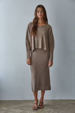 Load image into Gallery viewer, Knit Sweater Ribbed Round Neck Long Sleeve Top
