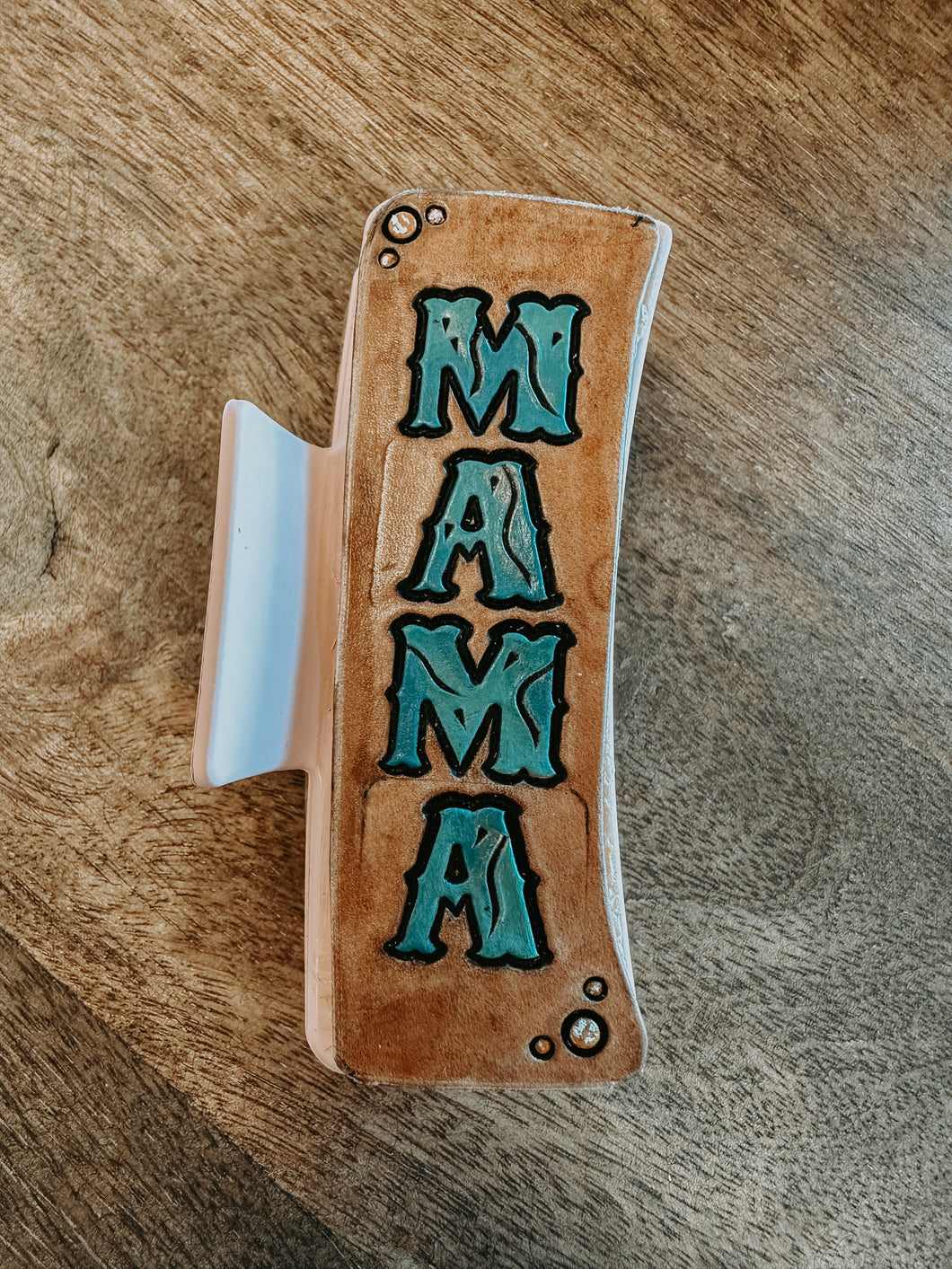 “MAMA” tooled claw clips