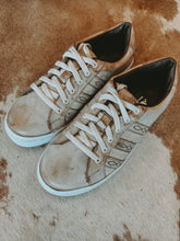 Load image into Gallery viewer, Leather Lace-Up Sneakers
