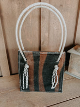 Load image into Gallery viewer, Blaze Rope Purse
