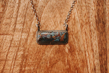 Load image into Gallery viewer, Purple Mohave Bar Necklace
