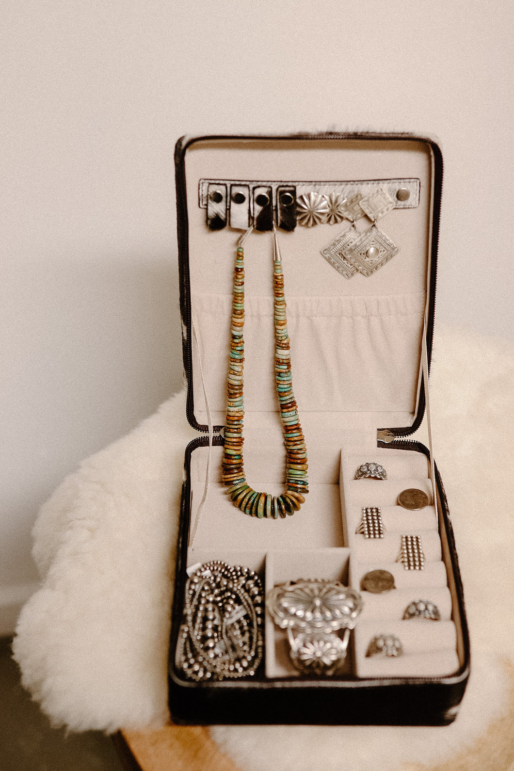 Assi Jewelry Box